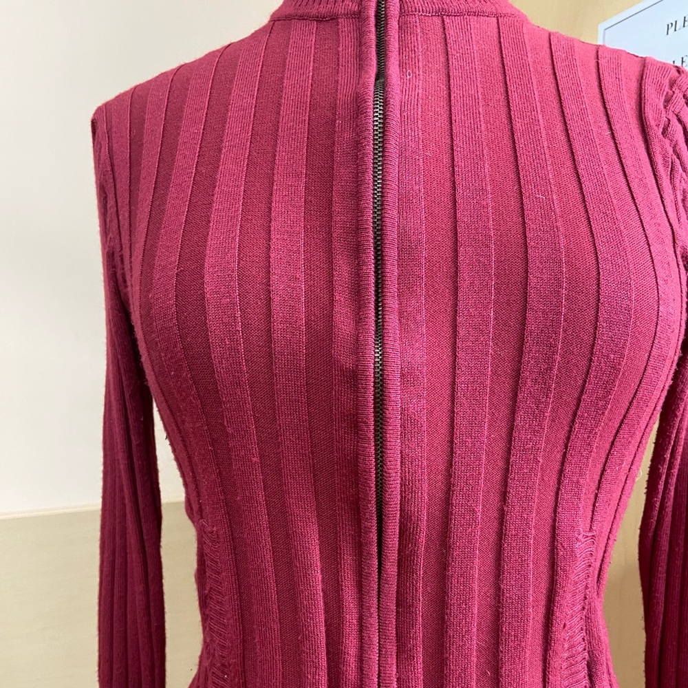 2- way zippered cropped sweater